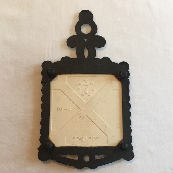 Vintage Seven Star Cast Iron Tile Trivet - Picture 2 of 3